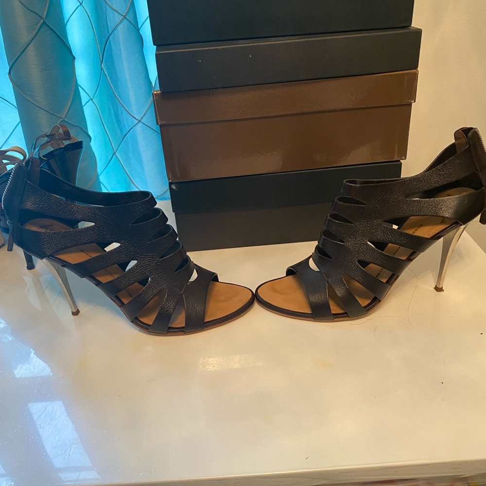 Giuseppe Zanotti silver heel shoes